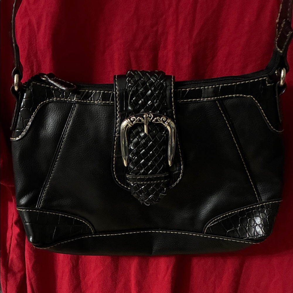 Jaclyn Smith Black Leather Shoulder Bag